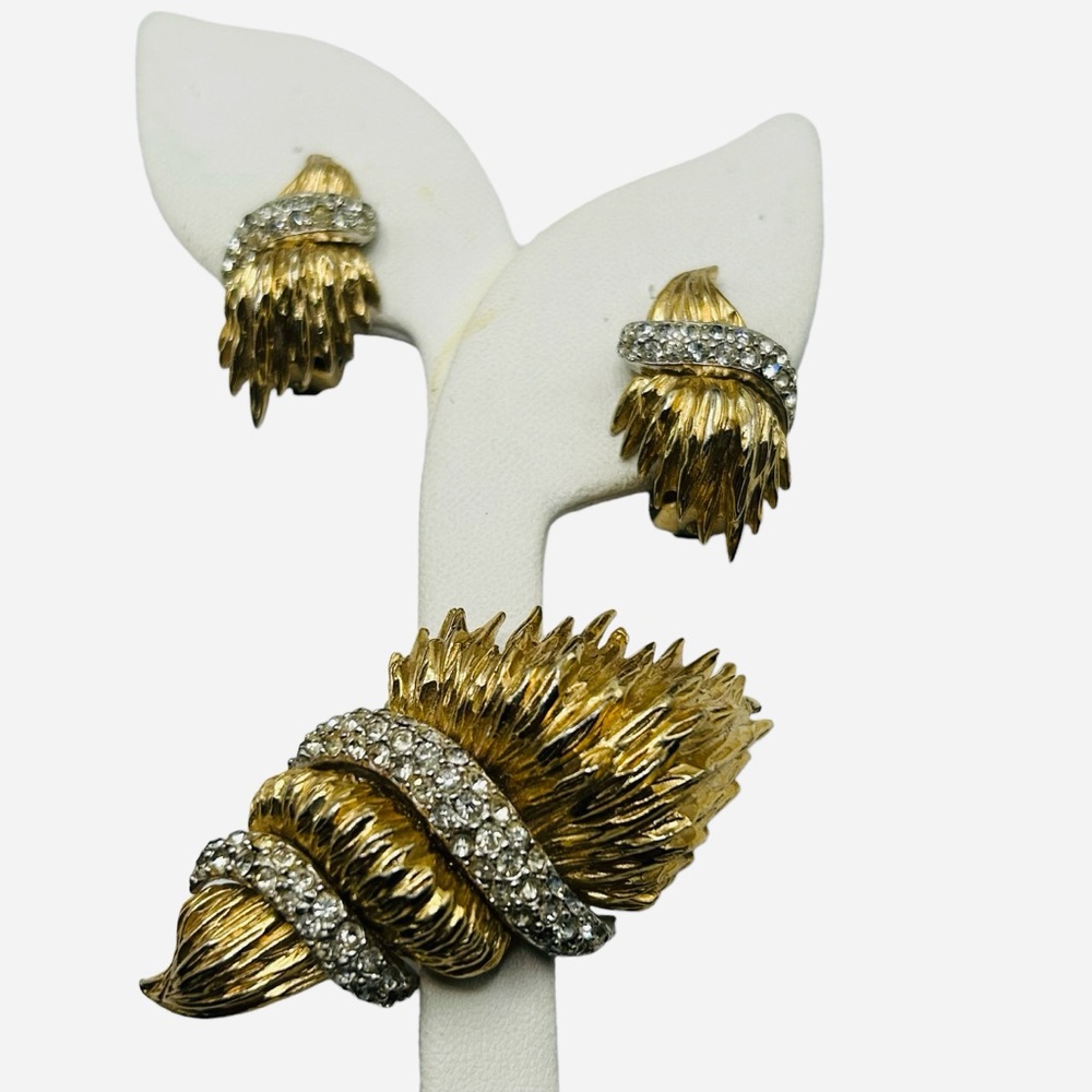 Rare Vintage Ledo Polcini Flaming Torch Brooch Earring Demi Set